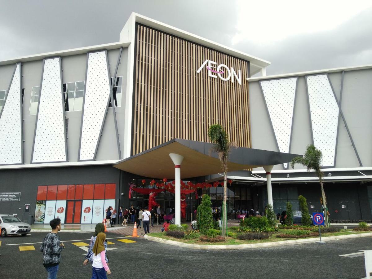 E&A Homestay Klia/ Sepang/ Nilai Exteriör bild